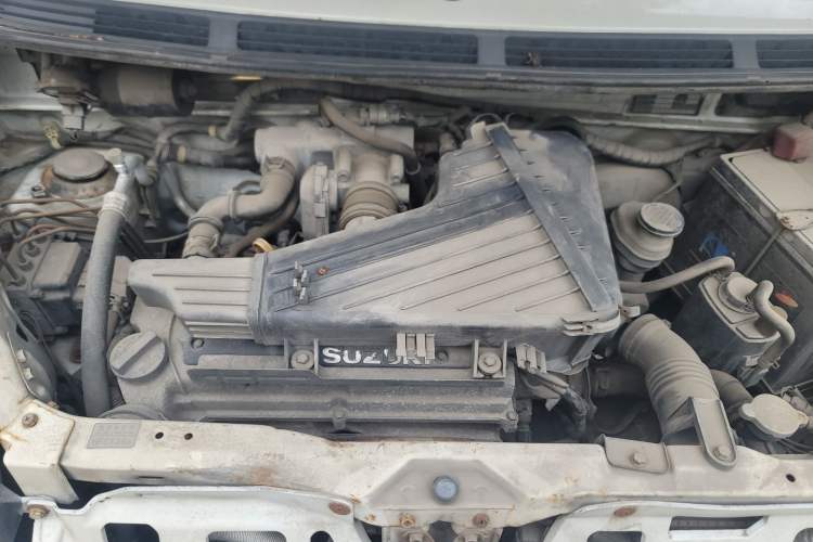 Used Suzuki Wagon R X5 2013 Cruise Edition 1.4L VVT Luxury Model China IV Standard Engine Bay