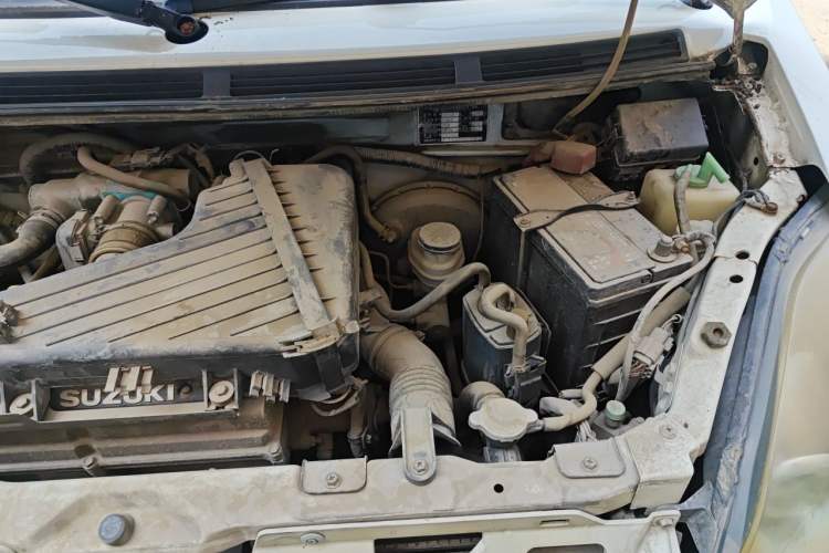 Used Suzuki Wagon R X5 2013 Cruise Edition 1.4L VVT Luxury Model China IV Standard Engine Bay Left