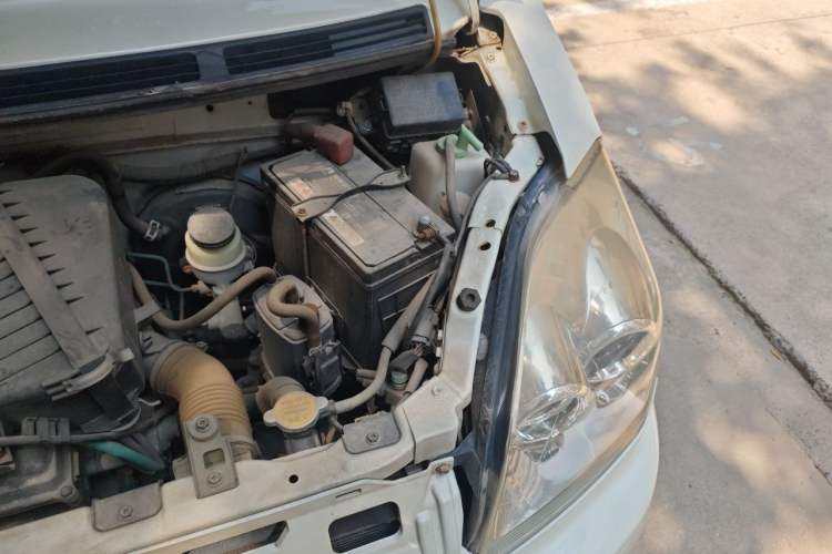 Used Suzuki Wagon R X5 2013 Facelift 1.4L Luxury Edition Engine Bay Left