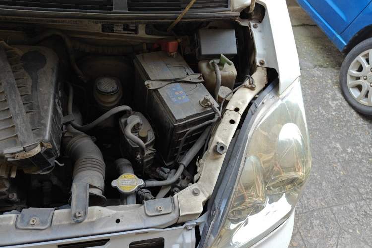 Used Suzuki Wagon R X5 2013 Cruise Edition 1.4L VVT Standard Model Engine Bay Left