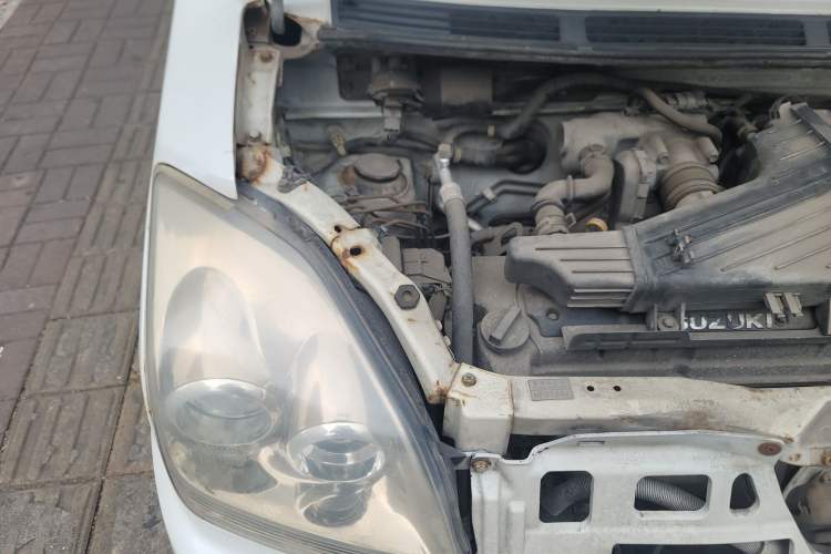 Used Suzuki Wagon R X5 2013 Cruise Edition 1.4L VVT Luxury Model China IV Standard Engine Bay Right