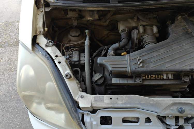 Used Suzuki Wagon R X5 2013 Cruise Edition 1.4L VVT Standard Model Engine Bay Right