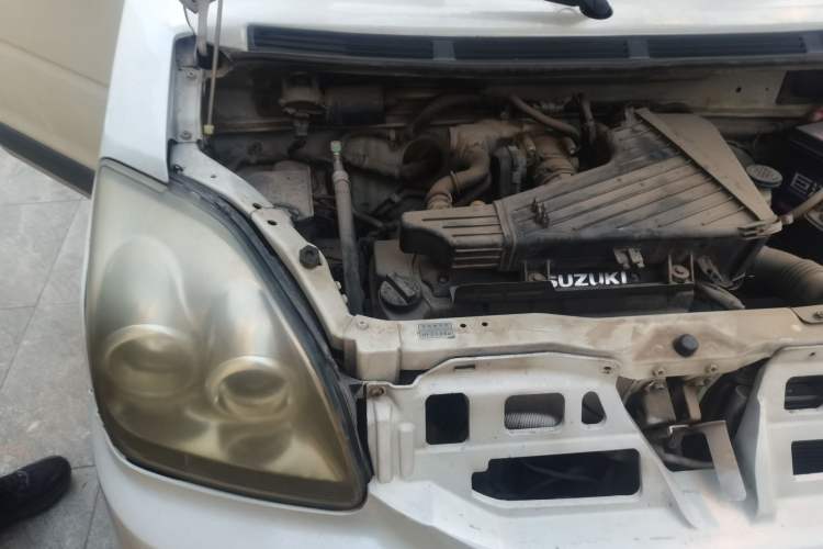Used Suzuki Wagon R X5 2013 Cruise Edition 1.4L VVT Luxury Model China IV Standard Engine Bay Right