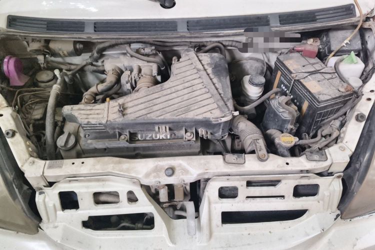 Used Suzuki Wagon R X5 2013 Cruise Edition 1.4L VVT Luxury Model China IV Standard Engine Bay