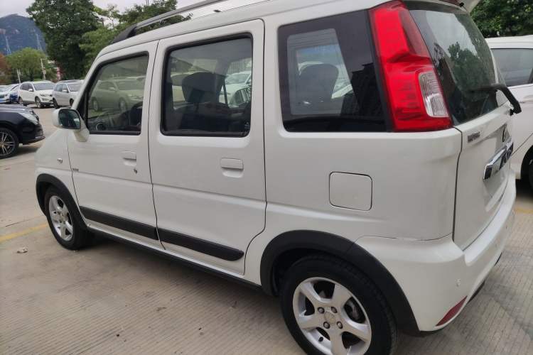 Used Suzuki Wagon R X5 2013 Revised Version 1.4L VVT Cruise Edition Exterior 3