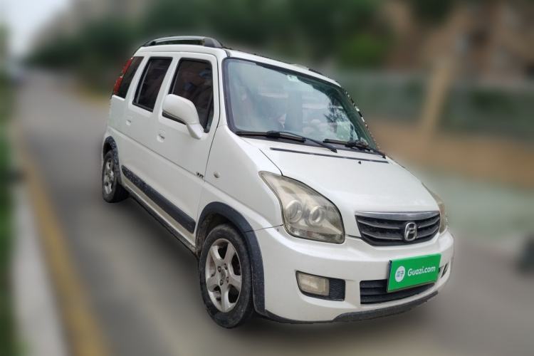 Used Suzuki Wagon R X5 2013 Revised Version 1.4L VVT Cruise Edition Front Right 45 Deg