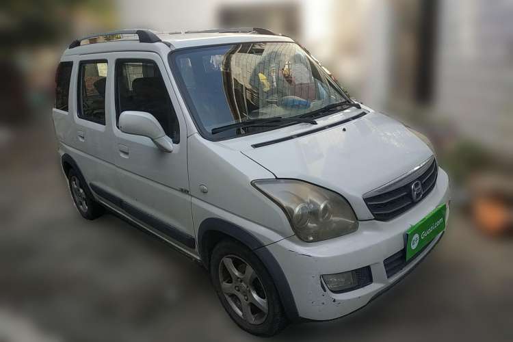 Used Suzuki Wagon R X5 2013 Revised Version 1.4L VVT Cruise Edition Front Right 45 Deg