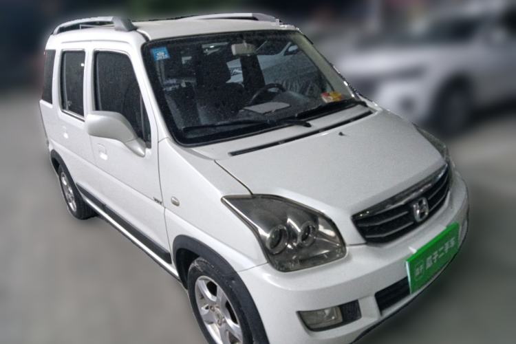Used Suzuki Wagon R X5 2013 Cruise Edition 1.4L VVT Luxury Model China V Standard Front Right 45 Deg