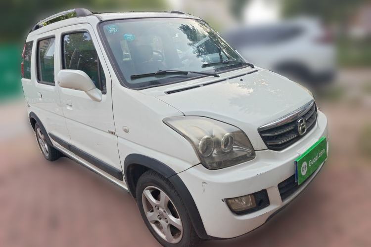 Used Suzuki Wagon R X5 2013 Revised Version 1.4L VVT Cruise Edition Front Right 45 Deg