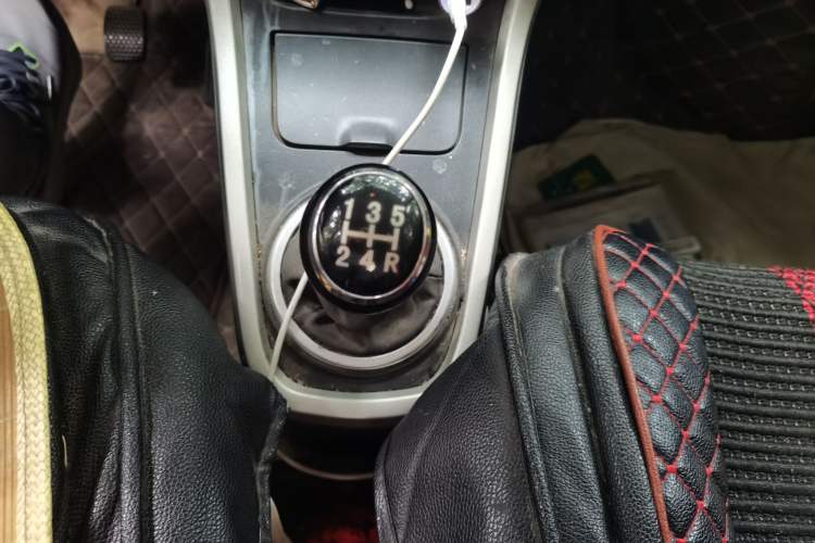 Used Suzuki Wagon R X5 2013 Revised Version 1.4L VVT Cruise Edition Gear Lever
