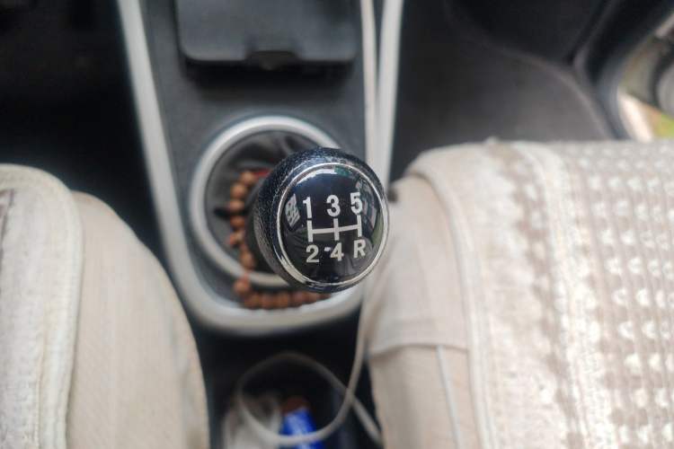 Used Suzuki Wagon R X5 2013 Revised Version 1.4L VVT Cruise Edition Gear Lever