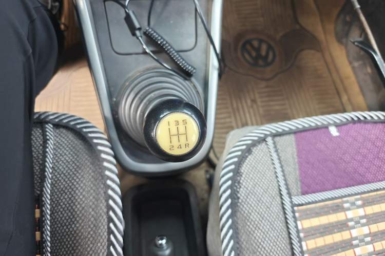 Used Suzuki Wagon R X5 2013 Revised Version 1.4L VVT Cruise Edition Gear Lever