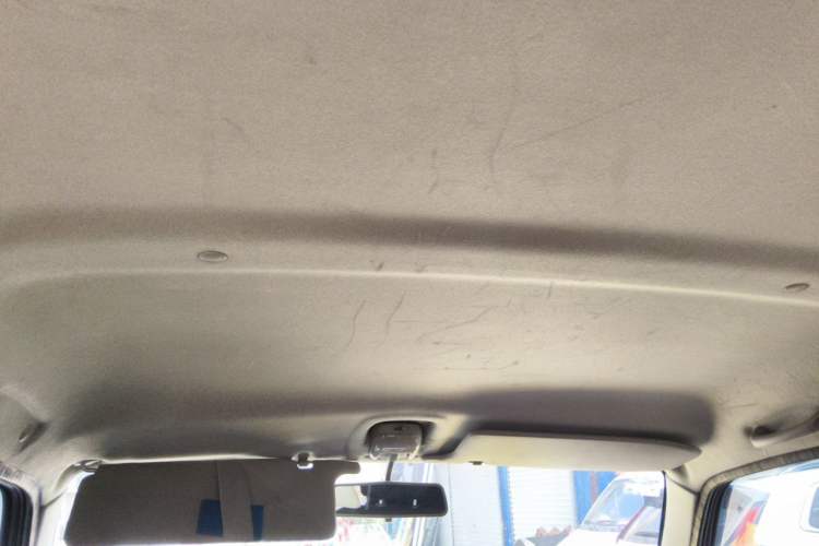 Used Suzuki Wagon R X5 2013 Cruise Edition 1.4L VVT Standard Model Headliner