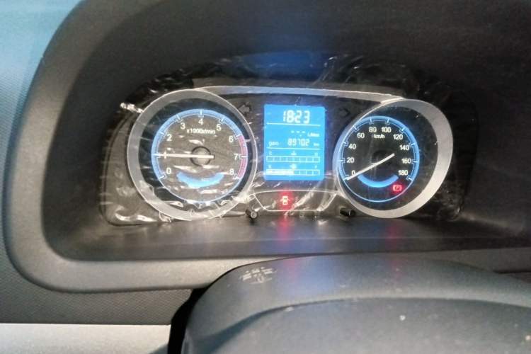 Used Suzuki Wagon R X5 2013 Revised Version 1.4L VVT Cruise Edition Instrument Cluster