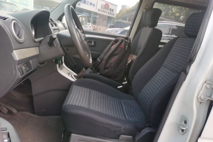 Used Suzuki Wagon R X5 2013 Revised Version 1.4L VVT Cruise Edition Left Front Seat