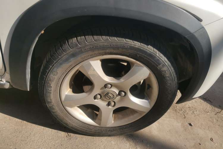 Used Suzuki Wagon R X5 2013 Revised Version 1.4L VVT Cruise Edition Left Rear Wheel Hub