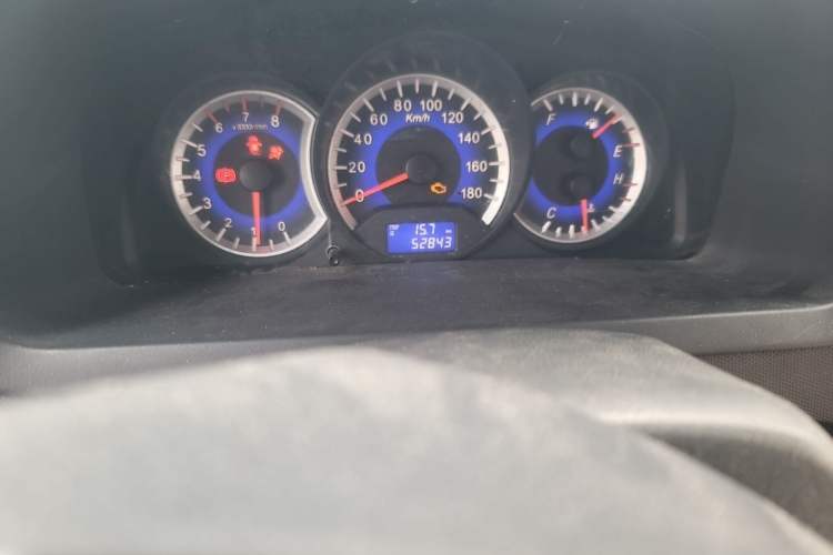Used Suzuki Wagon R X5 2013 Cruise Edition 1.4L VVT Luxury Model China IV Standard Odometer Close Up