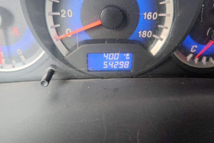 Used Suzuki Wagon R X5 2013 Revised Version 1.4L VVT Cruise Edition Odometer Close Up