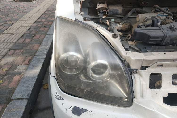 Used Suzuki Wagon R X5 2013 Cruise Edition 1.4L VVT Standard Model Right Front Headlight