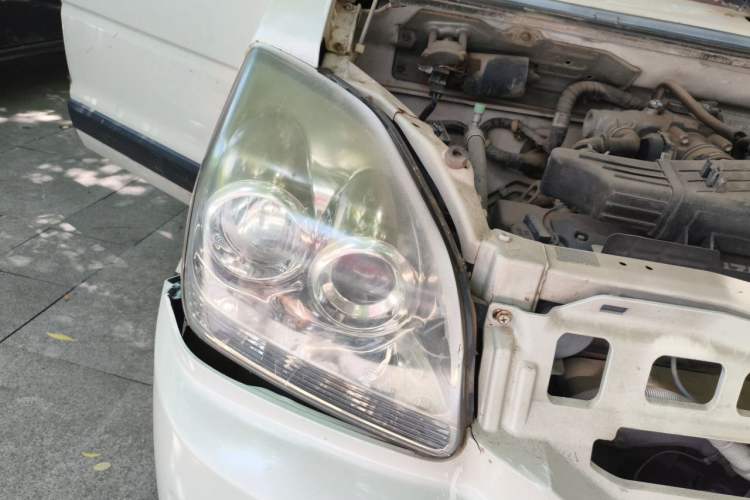 Used Suzuki Wagon R X5 2013 Revised Version 1.4L VVT Cruise Edition Right Front Headlight