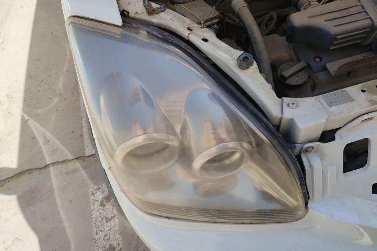 Used Suzuki Wagon R X5 2013 Cruise Edition 1.4L VVT Standard Model Right Front Headlight
