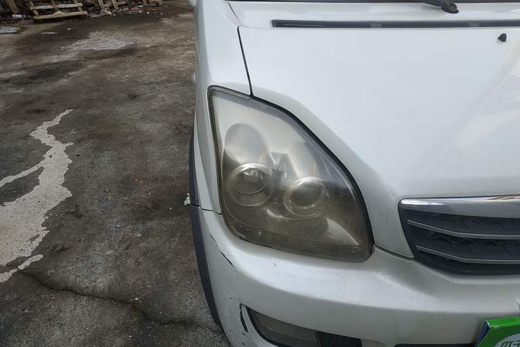 Used Suzuki Wagon R X5 2013 Revised Version 1.4L VVT Cruise Edition Right Front Headlight