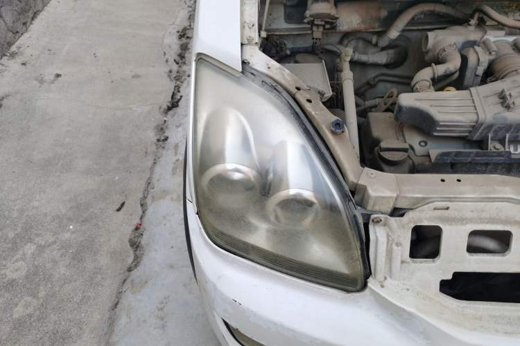 Used Suzuki Wagon R X5 2013 Revised Version 1.4L VVT Cruise Edition Right Front Headlight
