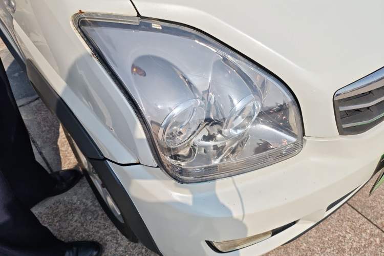 Used Suzuki Wagon R X5 2013 Cruise Edition 1.4L VVT Standard Model Right Front Headlight