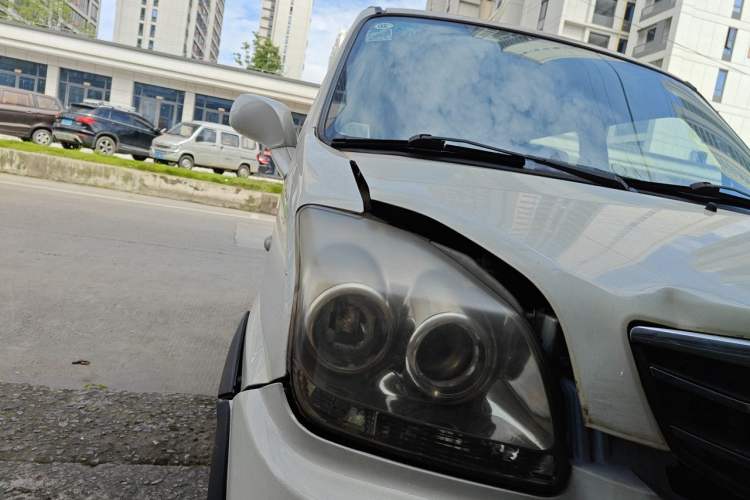 Used Suzuki Wagon R X5 2013 Cruise Edition 1.4L VVT Standard Model Right Front Headlight