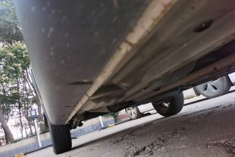 Used Suzuki Wagon R X5 2013 Revised Version 1.4L VVT Cruise Edition Right Side Sill
