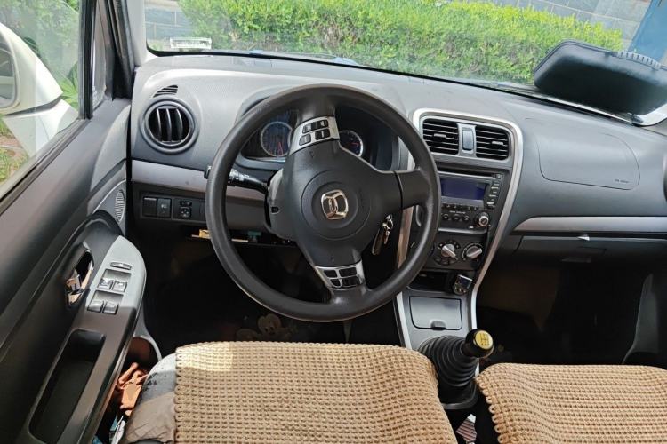 Used Suzuki Wagon R X5 2013 Cruise Edition 1.4L VVT Luxury Model China IV Standard Steering Wheel