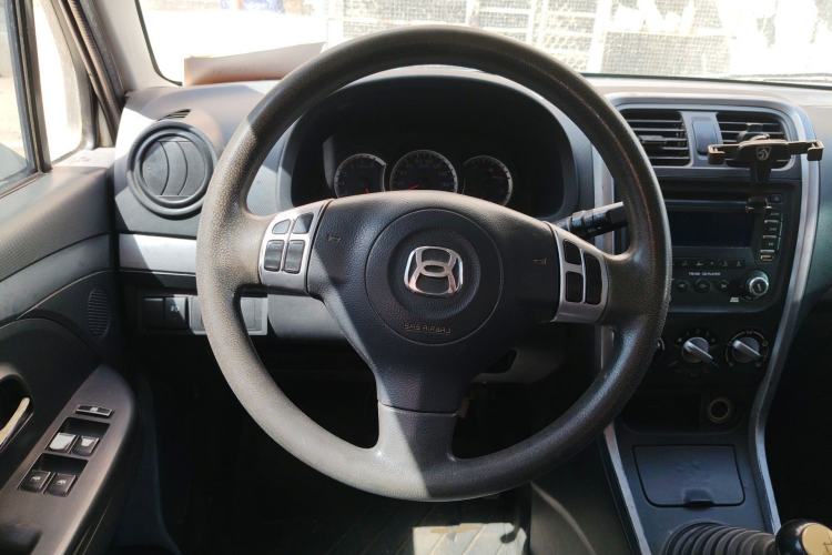 Used Suzuki Wagon R X5 2013 Cruise Edition 1.4L VVT Standard Model Steering Wheel