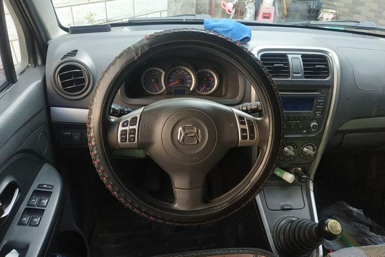 Used Suzuki Wagon R X5 2013 Revised Version 1.4L VVT Cruise Edition Steering Wheel