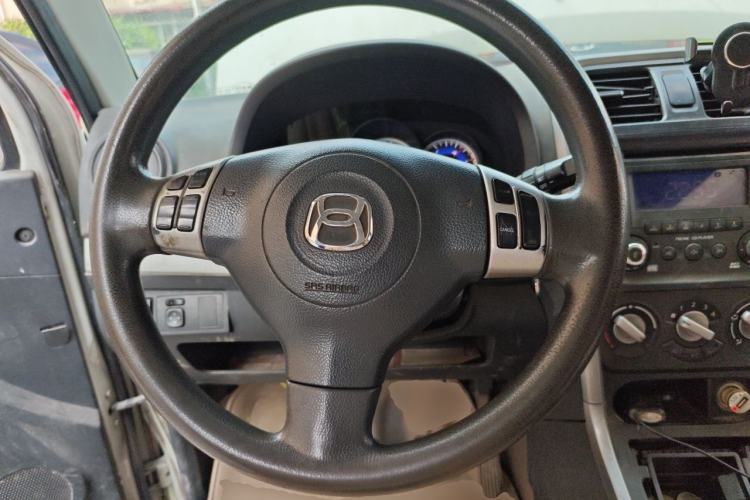 Used Suzuki Wagon R X5 2013 Revised Version 1.4L VVT Cruise Edition Steering Wheel