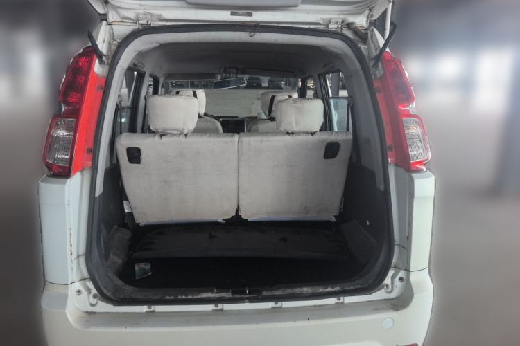 Used Suzuki Wagon R X5 2013 Revised Version 1.4L VVT Cruise Edition Trunk