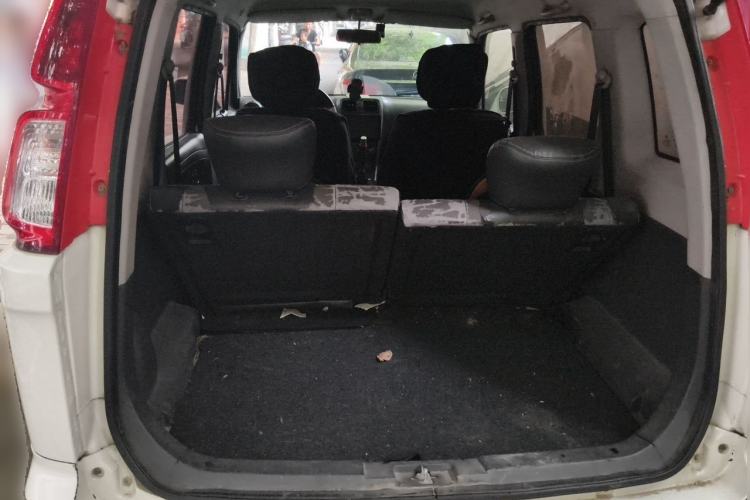 Used Suzuki Wagon R X5 2013 Cruise Edition 1.4L VVT Luxury Model China IV Standard Trunk