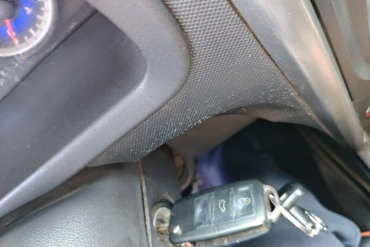 Used Suzuki Wagon R X5 2013 Cruise Edition 1.4L VVT Standard Model Vehicle Key