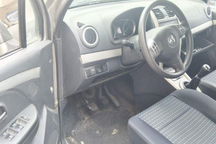 Used Suzuki Wagon R X5 2015 1.4L Cruise Model China IV Driver Seat