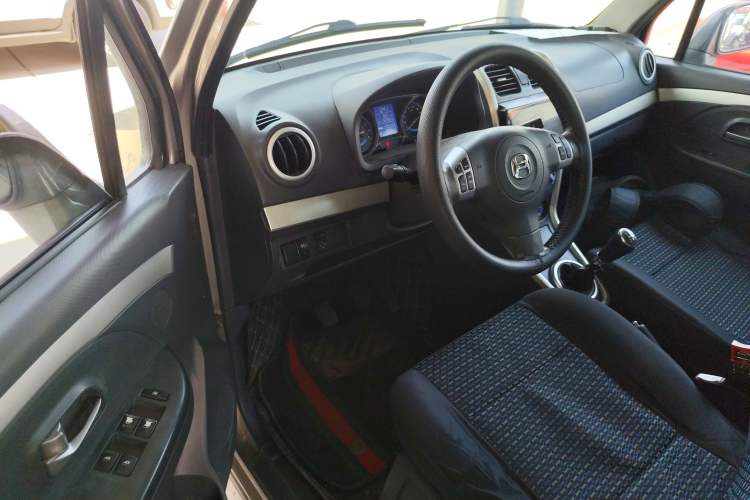 Used Suzuki Wagon R X5 2015 1.4L Flagship Model China V Standard Driver Seat