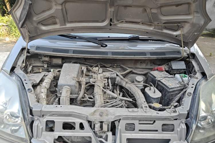Used Suzuki Wagon R X5 2015 1.0L Elite Model Engine Bay