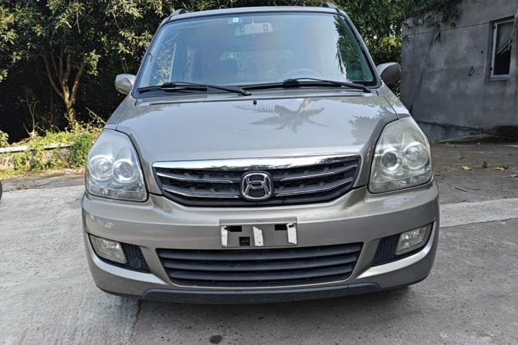 Used Suzuki Wagon R X5 2015 1.0L Elite Model Front