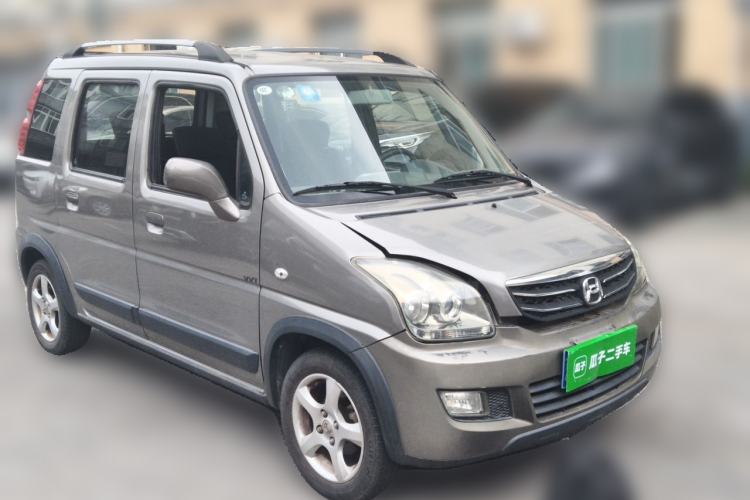 Used Suzuki Wagon R X5 2015 1.4L Cruise Model China IV Front Right 45 Deg