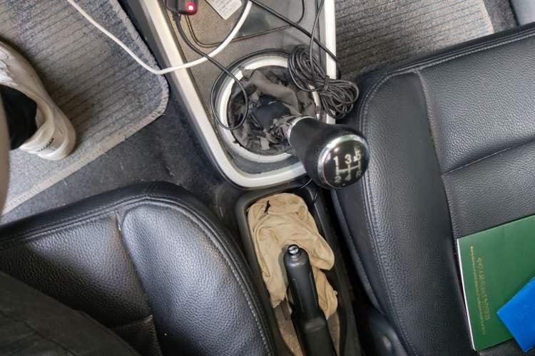 Used Suzuki Wagon R X5 2015 1.4L Flagship Model China V Standard Gear Lever