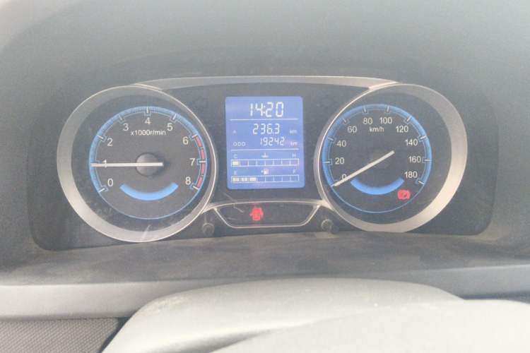 Used Suzuki Wagon R X5 2015 1.4L Cruise Model China IV Instrument Cluster