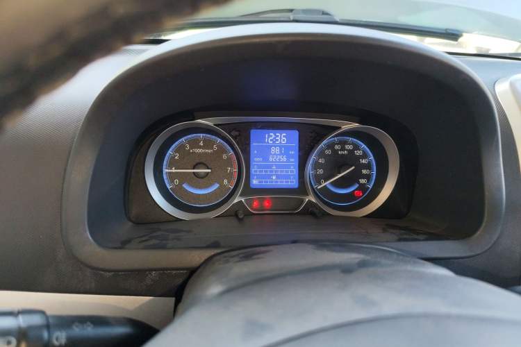 Used Suzuki Wagon R X5 2015 1.4L Flagship Model China V Standard Instrument Cluster