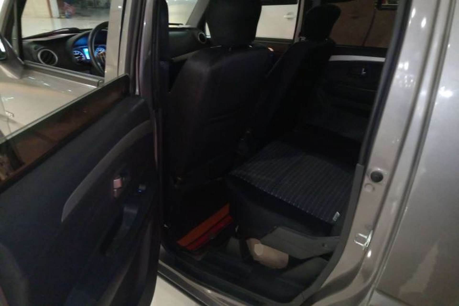 Used Suzuki Wagon R X5 2015 1.4L Flagship Model China V Standard Left Rear Seat