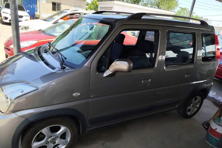 Used Suzuki Wagon R X5 2015 1.4L Flagship Model China V Standard Left Side