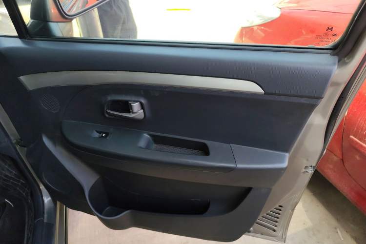 Used Suzuki Wagon R X5 2015 1.4L Flagship Model China V Standard Right Front Door Interior