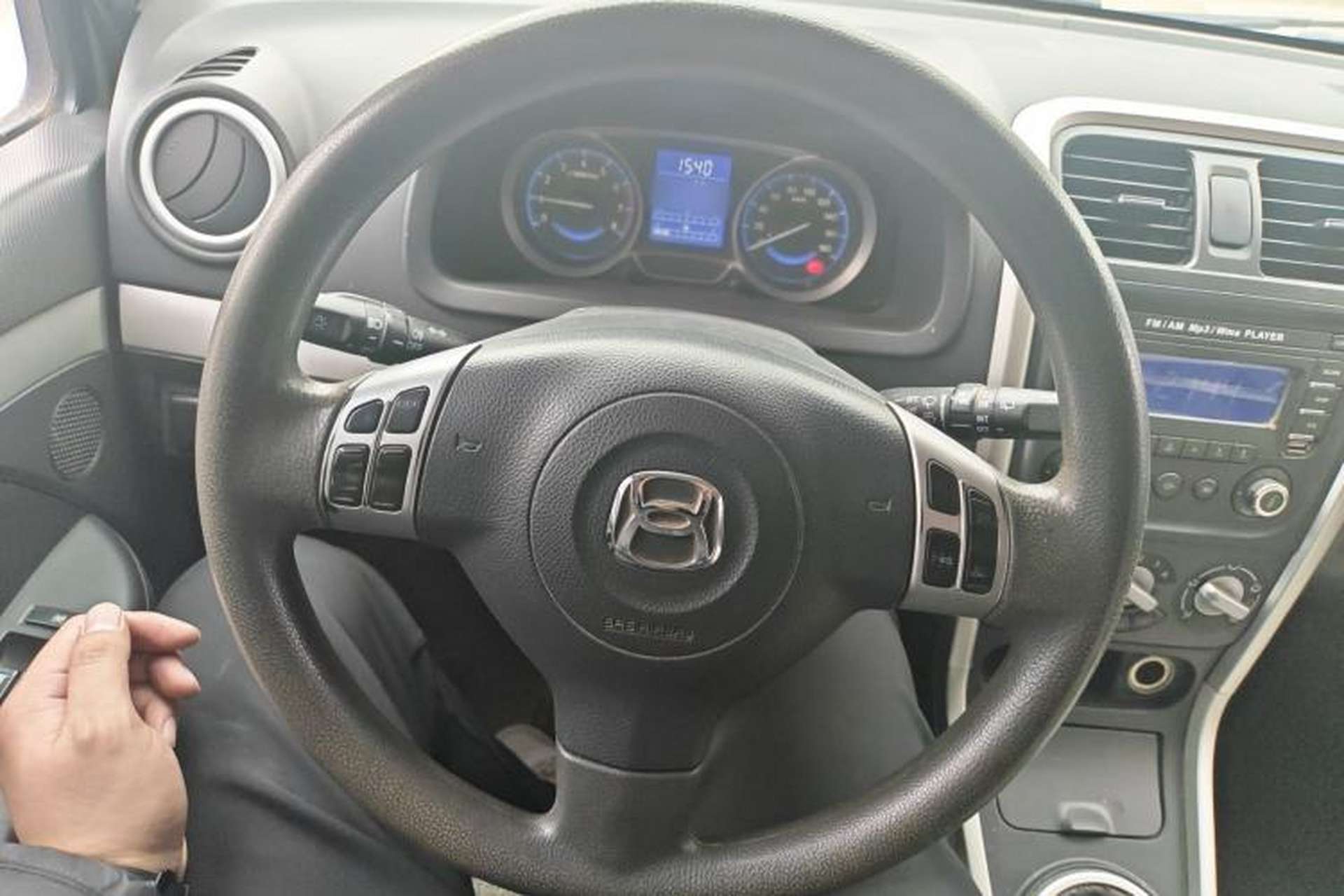 Used Suzuki Wagon R X5 2015 1.4L Flagship Model China V Standard Steering Wheel