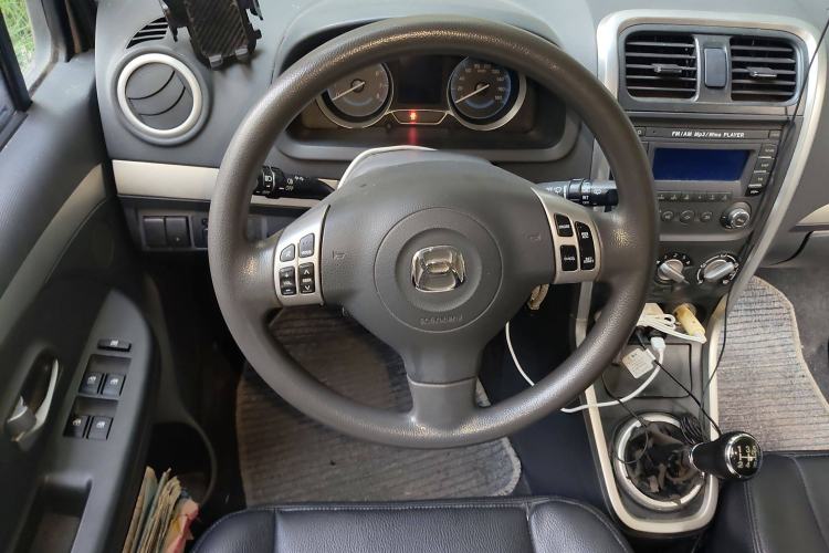 Used Suzuki Wagon R X5 2015 1.4L Flagship Model China V Standard Steering Wheel